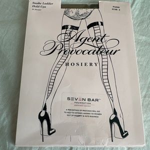 Agent Provocateur Hosiery Snake Ladder Size 2, color Flesh